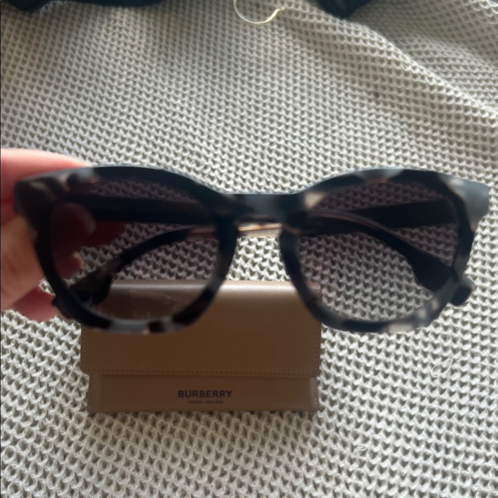 Burberry Sunglasses - Blue/Black/Brown Tortoiseshell - Picture 2 of 4